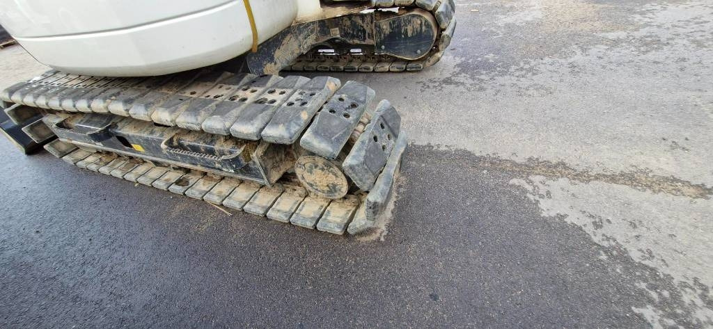 Komatsu PC 80 MR-5E0 - Mini escavadeira: foto 5 Komatsu PC 80 MR-5E0 - Mini escavadeira: foto 5