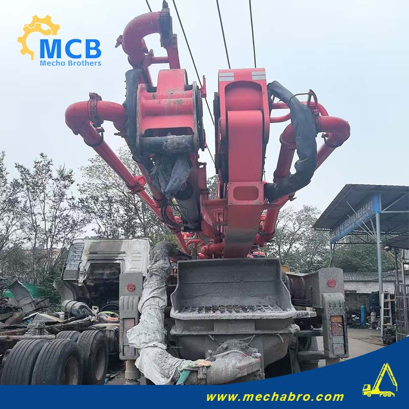 SANY SYM5330THRIF - Autobomba de betão: foto 2 SANY SYM5330THRIF - Autobomba de betão: foto 2