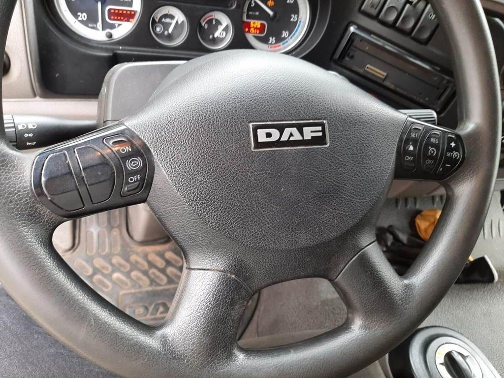 Locação de DAF FA 45.180 4X2 KITCHEN  DAF FA 45.180 4X2 KITCHEN: foto 7