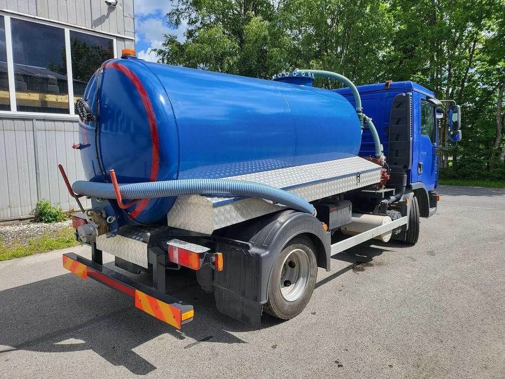 MAN TGL 8.180 4X2 VACUUM 4m³ - Caminhão limpa fossa: foto 4 MAN TGL 8.180 4X2 VACUUM 4m³ - Caminhão limpa fossa: foto 4