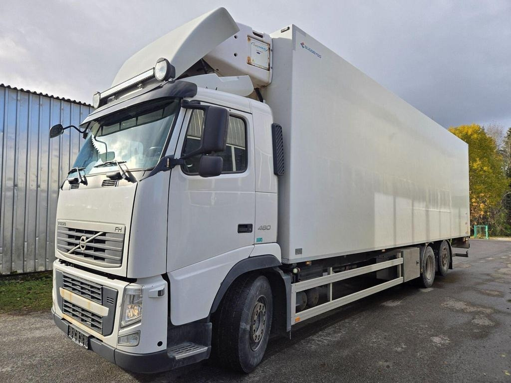 Volvo FH460 6X2 CARRIER 1050 - Caminhão frigorífico: foto 1 Volvo FH460 6X2 CARRIER 1050 - Caminhão frigorífico: foto 1