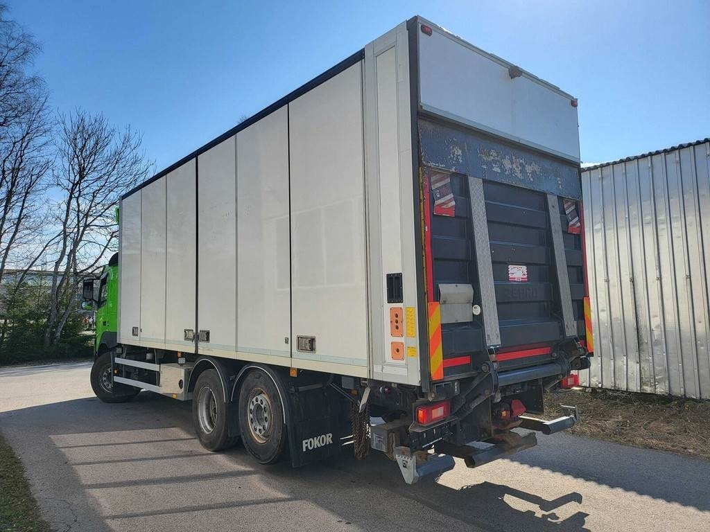 Volvo FM410 6X2 CARRIER SIDEOPENING  - Caminhão frigorífico: foto 5 Volvo FM410 6X2 CARRIER SIDEOPENING  - Caminhão frigorífico: foto 5