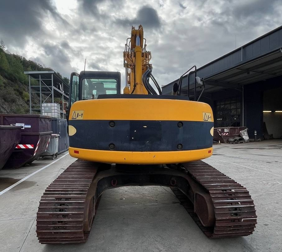 JCB JZ 235 LC - Escavadora de rastos: foto 4 JCB JZ 235 LC - Escavadora de rastos: foto 4
