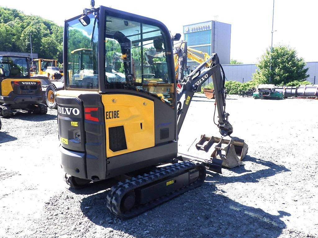 Volvo EC 18 E - Mini escavadeira: foto 5 Volvo EC 18 E - Mini escavadeira: foto 5
