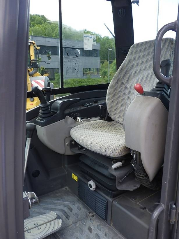Locação de Volvo EC 35 D  Volvo EC 35 D: foto 8