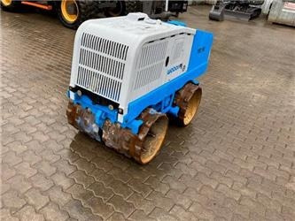 Weber TRC 86 - Compactador pequeno de asfalto: foto 1 Weber TRC 86 - Compactador pequeno de asfalto: foto 1
