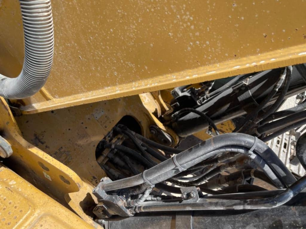 CAT 330 D LN  - Escavadora de rastos: foto 1 CAT 330 D LN  - Escavadora de rastos: foto 1