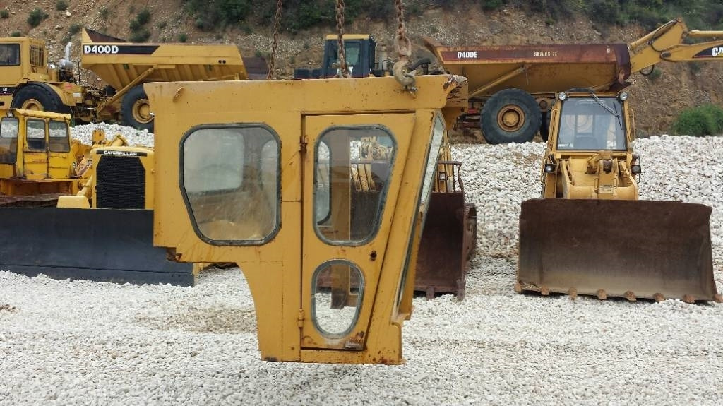 CAT Καμπίνα Caterpillar - Cabine de Máquina de construção: foto 3 CAT Καμπίνα Caterpillar - Cabine de Máquina de construção: foto 3