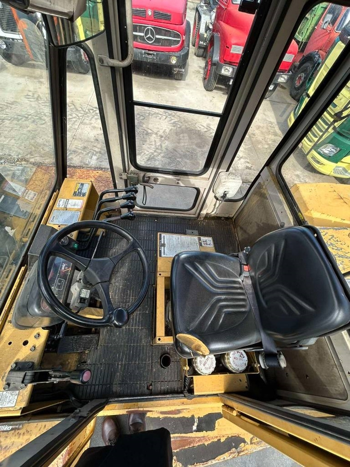Empilhadeira CATERPILLAE DP 150 N: foto 11