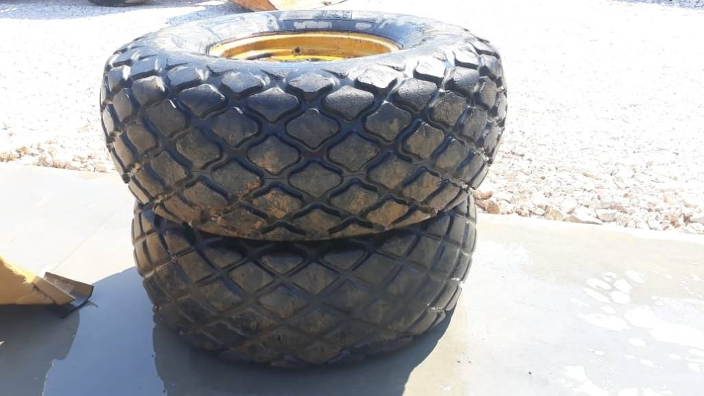 Goodyear 23.1-26 R3 MAZI ME ZANTES - Pneu de Máquina de construção: foto 3 Goodyear 23.1-26 R3 MAZI ME ZANTES - Pneu de Máquina de construção: foto 3