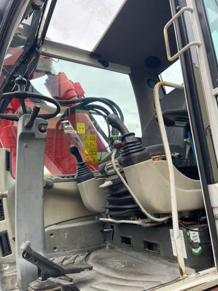 O&K MH 6.6 - Escavadeira de rodas: foto 5 O&K MH 6.6 - Escavadeira de rodas: foto 5