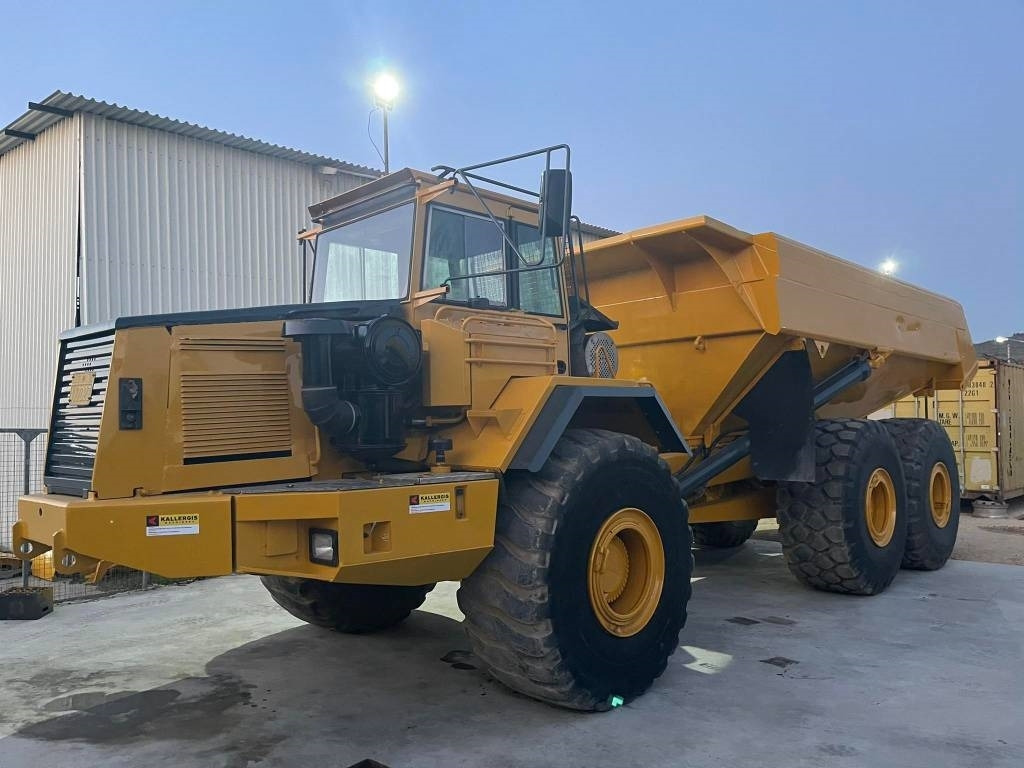 Caminhão articulado Volvo A40C: foto 6