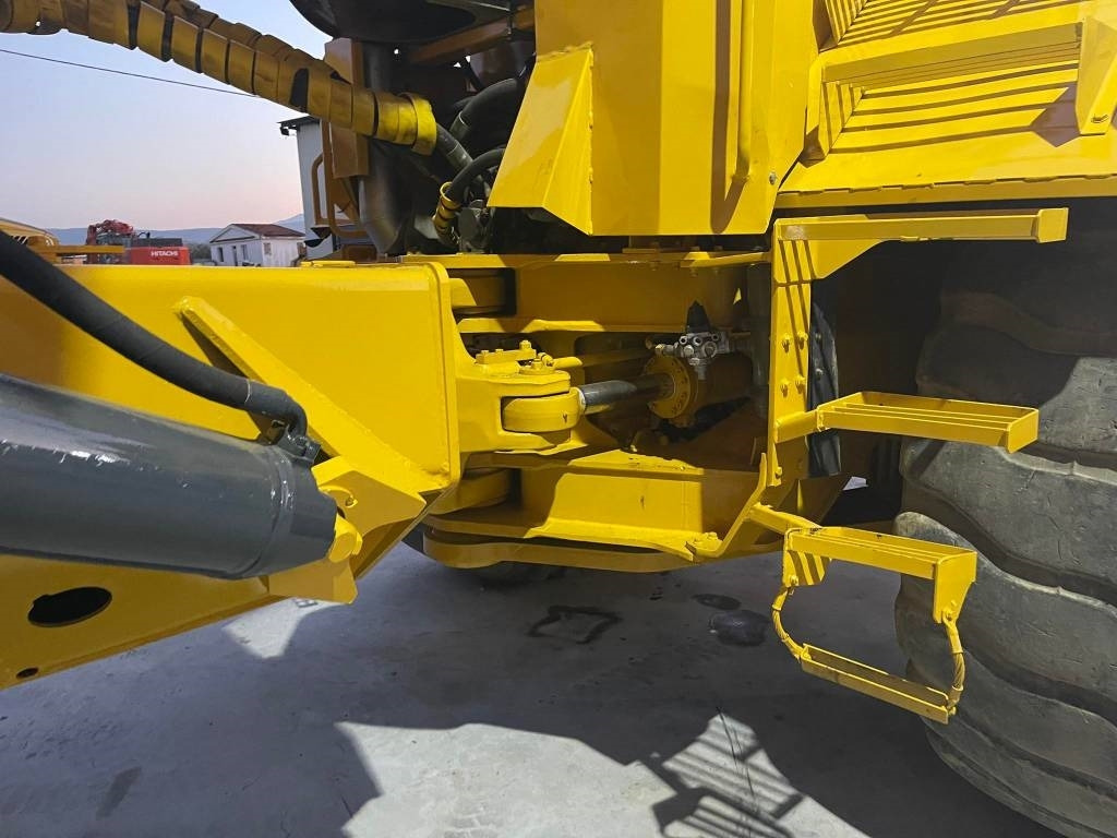 Caminhão articulado Volvo A40C: foto 11