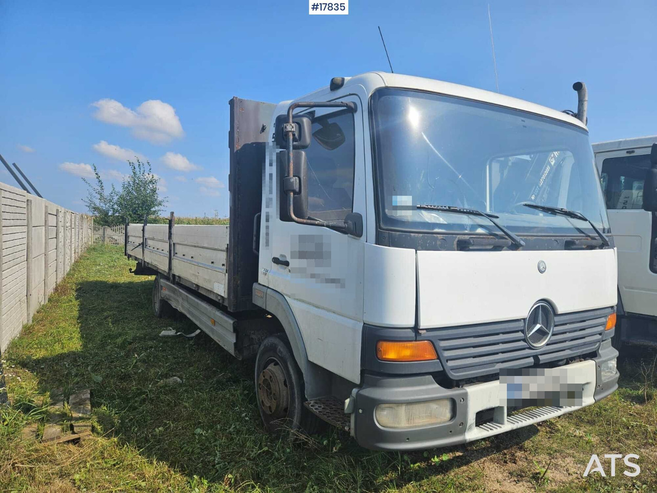 2003 Mercedes Atego 918 - Camião de caixa aberta/ Plataforma: foto 2 2003 Mercedes Atego 918 - Camião de caixa aberta/ Plataforma: foto 2