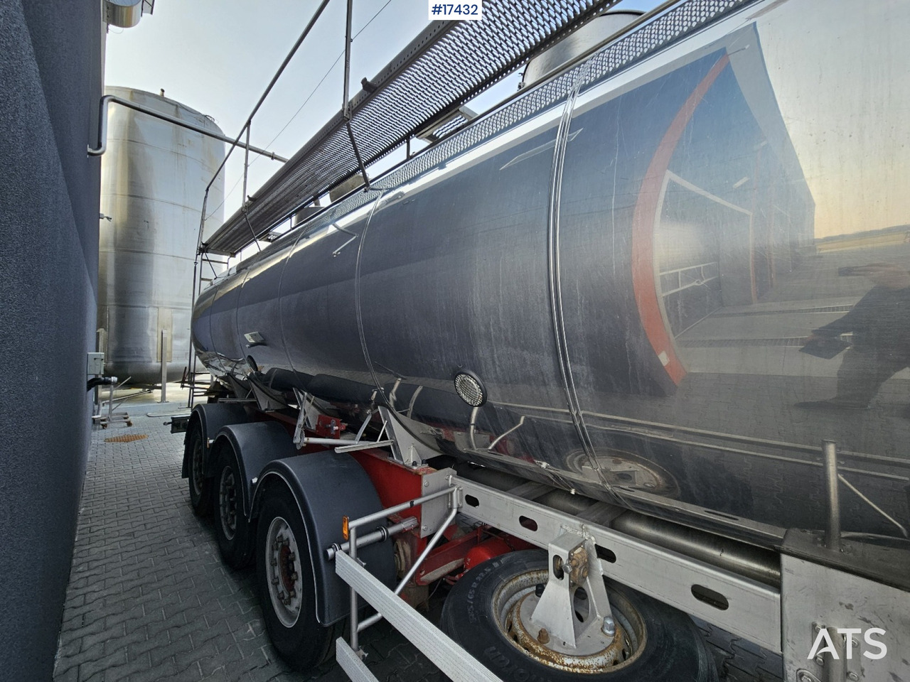 2006 Magyar SR34 food tanker - Semirreboque tanque: foto 4 2006 Magyar SR34 food tanker - Semirreboque tanque: foto 4