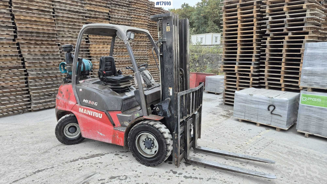 2015 Manitou MI 30 G - Empilhadeira a gás: foto 5 2015 Manitou MI 30 G - Empilhadeira a gás: foto 5