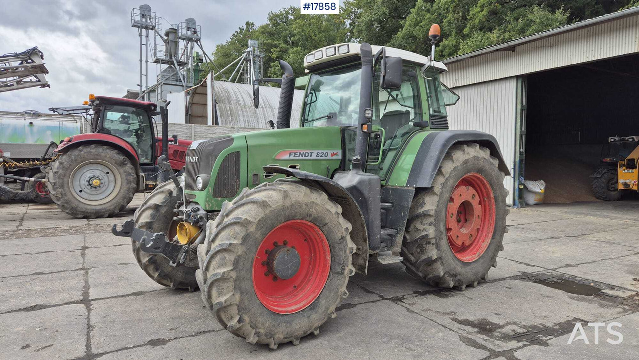 FENDT 820 VARIO TMS agricultural tractor (2011) - Trator: foto 4 FENDT 820 VARIO TMS agricultural tractor (2011) - Trator: foto 4