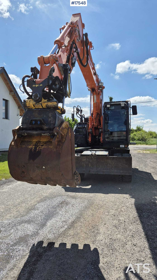 HITACHI ZX140W-6 Wheel Excavator (2019) - Escavadeira de rodas: foto 2 HITACHI ZX140W-6 Wheel Excavator (2019) - Escavadeira de rodas: foto 2