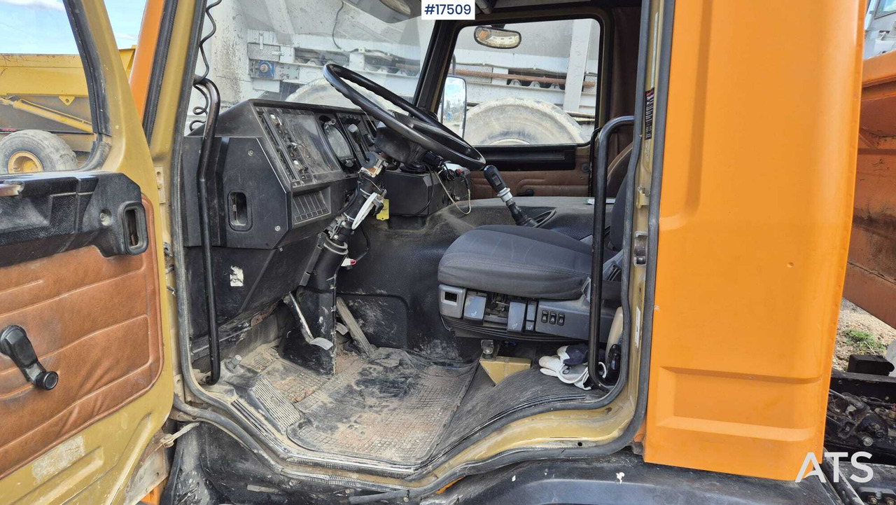 Locação de  SCANIA 112H tipper (1988) SCANIA 112H tipper (1988): foto 8