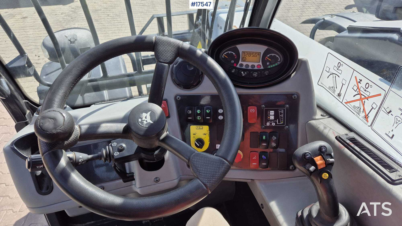 Empilhador telescópico Telescopic wheel loaders BOBCAT TL35-70 (2018): foto 15