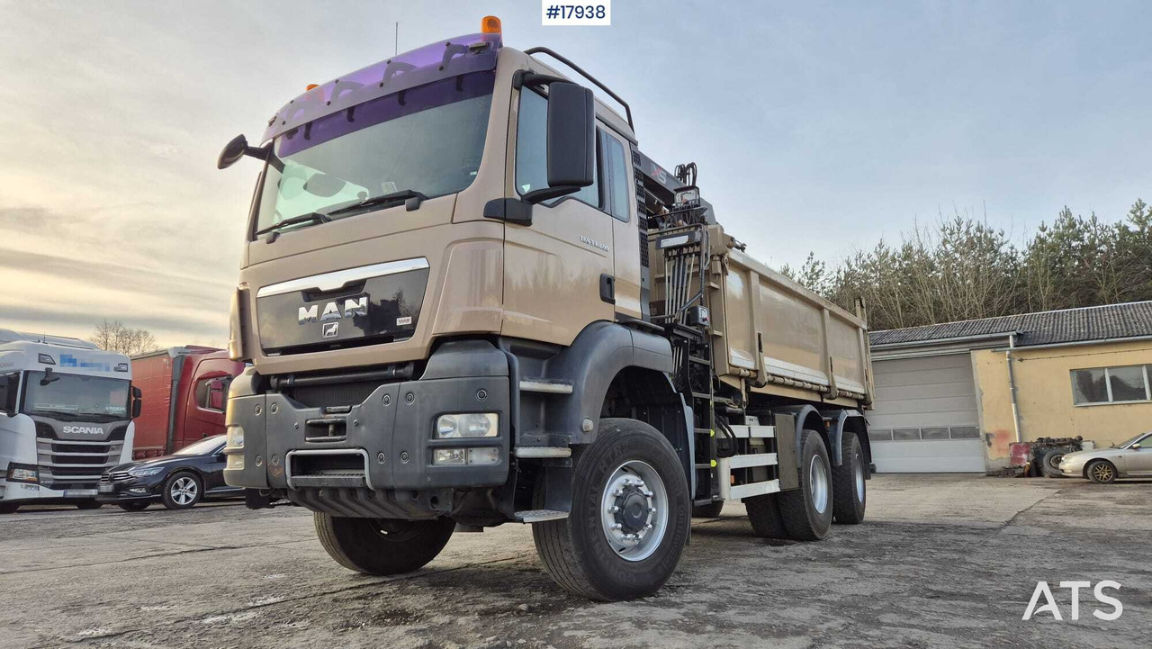 Tipper MAN TGS 33.400 6x4 HDS HIAB 144 DS-2 DUO (2009) - Caminhão basculante, Caminhão grua: foto 2 Tipper MAN TGS 33.400 6x4 HDS HIAB 144 DS-2 DUO (2009) - Caminhão basculante, Caminhão grua: foto 2