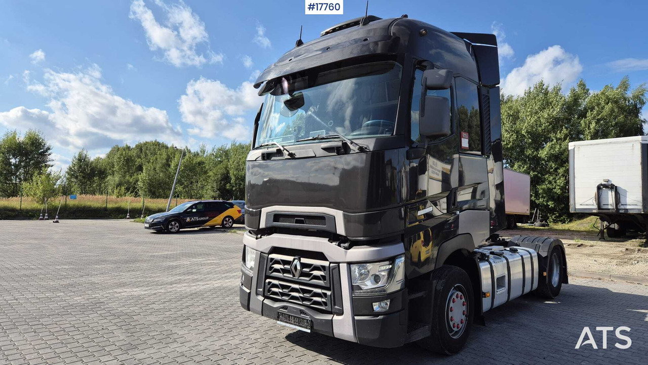 Truck tractor RENAULT T520 (2016) - Tractor: foto 1 Truck tractor RENAULT T520 (2016) - Tractor: foto 1