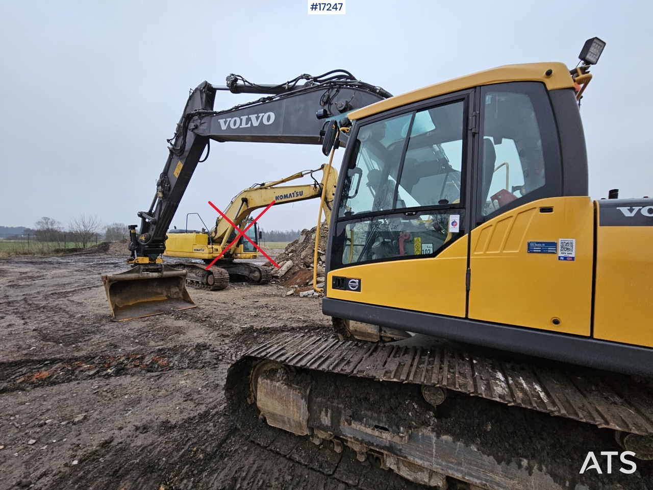 VOLVO EC 220DL Crawler Excavator (2013) Leica GPS Rototilt - Escavadora de rastos: foto 3 VOLVO EC 220DL Crawler Excavator (2013) Leica GPS Rototilt - Escavadora de rastos: foto 3