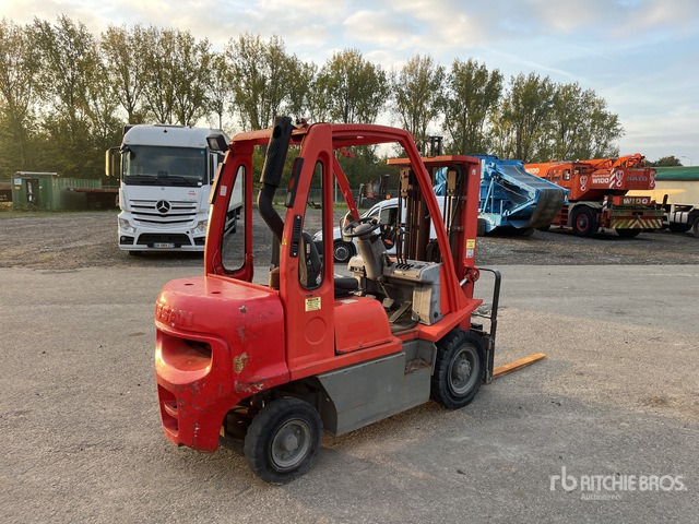 2006 Nissan FD02A25Q Forklift - Empilhadeira a diesel: foto 3 2006 Nissan FD02A25Q Forklift - Empilhadeira a diesel: foto 3