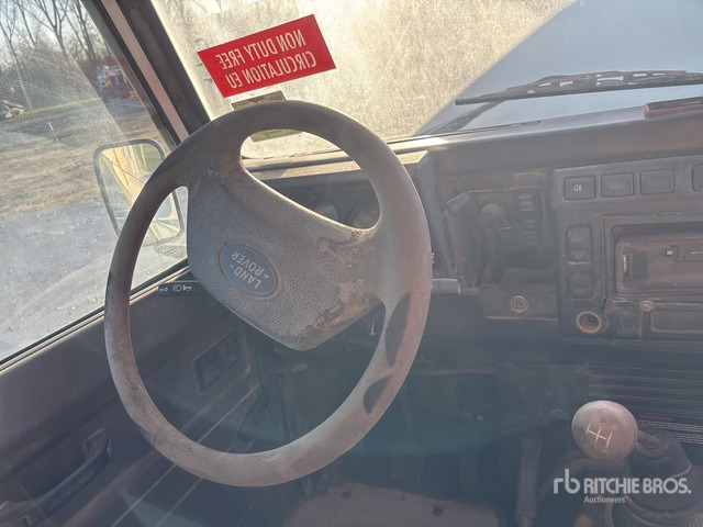 2010 Land Rover Defender (Inoperable) SUV - SUV: foto 5 2010 Land Rover Defender (Inoperable) SUV - SUV: foto 5