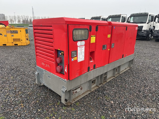 2011 Atlas Copco QAS150 Skid-Mounted Generator Set - Gerador elétrico: foto 1 2011 Atlas Copco QAS150 Skid-Mounted Generator Set - Gerador elétrico: foto 1