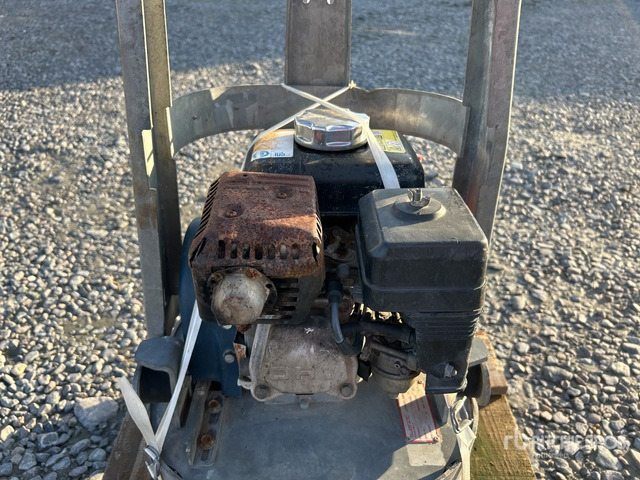 2011 Swepac FR 85 Vibratory Plate Compactor - Placas vibratórias: foto 4 2011 Swepac FR 85 Vibratory Plate Compactor - Placas vibratórias: foto 4