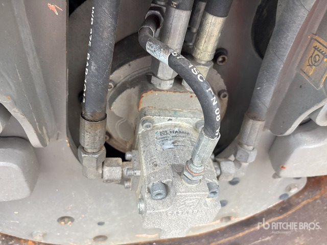 2013 Hamm HD14VV Double Drum Roller - Compactador de asfalto: foto 5 2013 Hamm HD14VV Double Drum Roller - Compactador de asfalto: foto 5