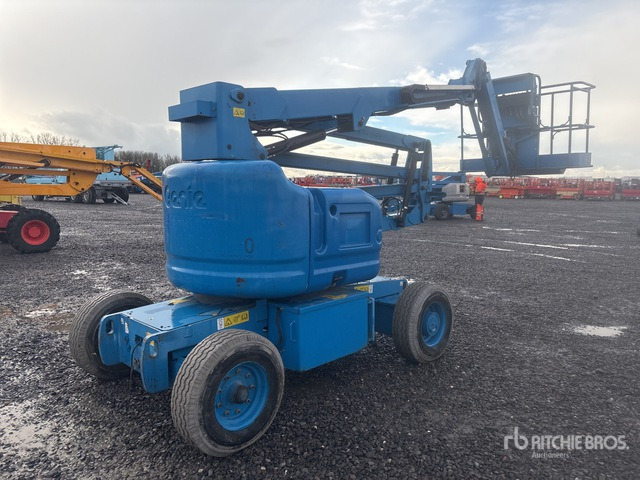 2015 Genie Z-45/25 2WD Electric Articulating Boom Lift - Plataforma articulada: foto 1 2015 Genie Z-45/25 2WD Electric Articulating Boom Lift - Plataforma articulada: foto 1