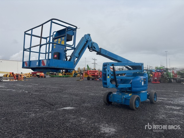 2015 Genie Z-45/25 2WD Electric Articulating Boom Lift - Plataforma articulada: foto 3 2015 Genie Z-45/25 2WD Electric Articulating Boom Lift - Plataforma articulada: foto 3