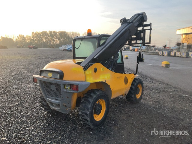2015 JCB 520-40 Telescopic Boom Lift - Empilhador telescópico: foto 3 2015 JCB 520-40 Telescopic Boom Lift - Empilhador telescópico: foto 3