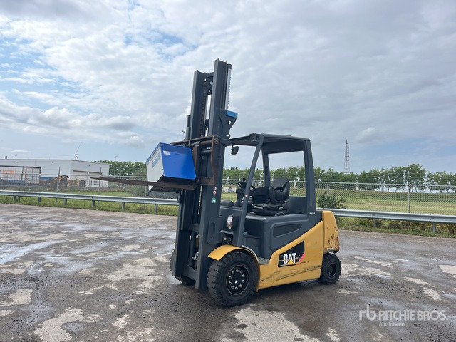 2018 Cat EP40 2 Electric Forklift - Empilhadeira elétrica: foto 1 2018 Cat EP40 2 Electric Forklift - Empilhadeira elétrica: foto 1