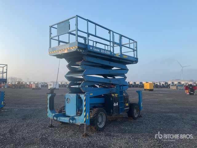 2018 Genie GS-5390 4x4 Diesel Scissor Lift - Plataforma de Tijera/ Plataforma de tesoura: foto 1 2018 Genie GS-5390 4x4 Diesel Scissor Lift - Plataforma de Tijera/ Plataforma de tesoura: foto 1