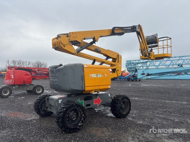 2020 Haulotte HA16RTJ 4WD Diesel Articulating Boom Lift - Plataforma articulada: foto 1 2020 Haulotte HA16RTJ 4WD Diesel Articulating Boom Lift - Plataforma articulada: foto 1