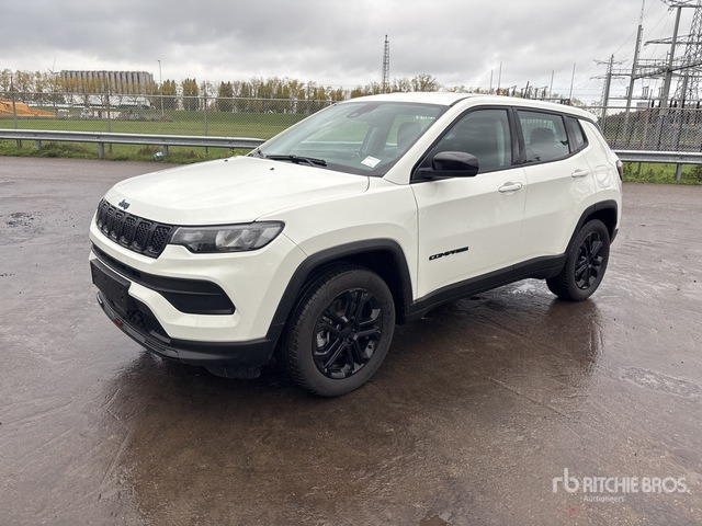 2022 Jeep Compass Longitude 4WD Hybrid (Unused) SUV - SUV: foto 3 2022 Jeep Compass Longitude 4WD Hybrid (Unused) SUV - SUV: foto 3