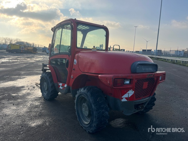 JCB 520-40 Telehandler - Empilhador telescópico: foto 3 JCB 520-40 Telehandler - Empilhador telescópico: foto 3