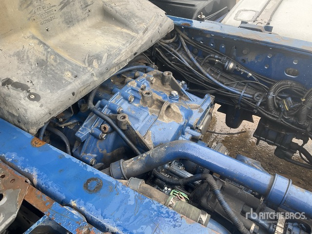 2013 Iveco Stralis 460 EEV 4x2 S/A Sleeper Truck Tractor - Tractor: foto 4 2013 Iveco Stralis 460 EEV 4x2 S/A Sleeper Truck Tractor - Tractor: foto 4