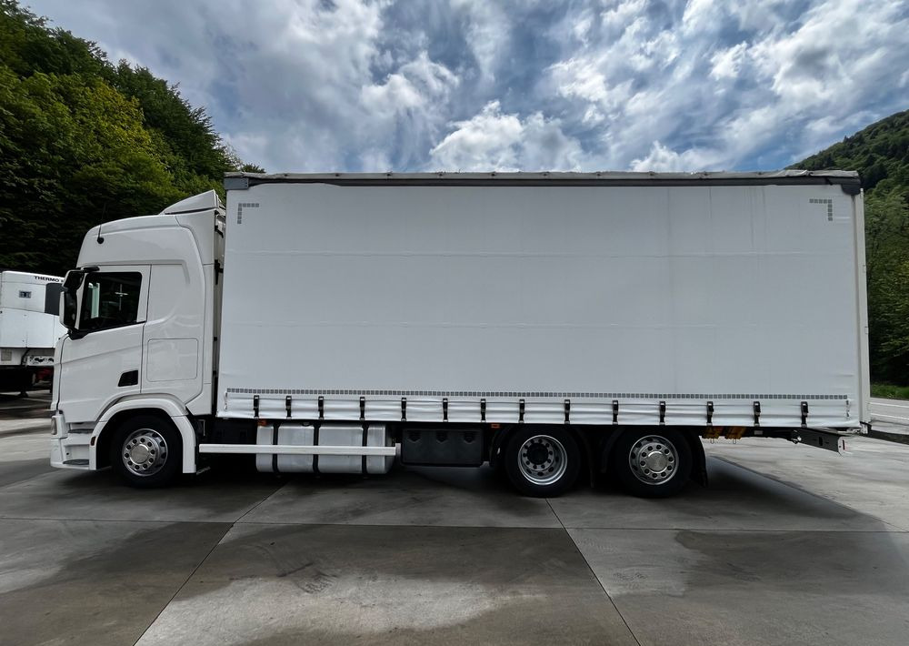 Scania R410 // 2018 Rok 6x2 // Retarder // Automat // Led // Navi // 77 // - Caminhão com lona: foto 5 Scania R410 // 2018 Rok 6x2 // Retarder // Automat // Led // Navi // 77 // - Caminhão com lona: foto 5