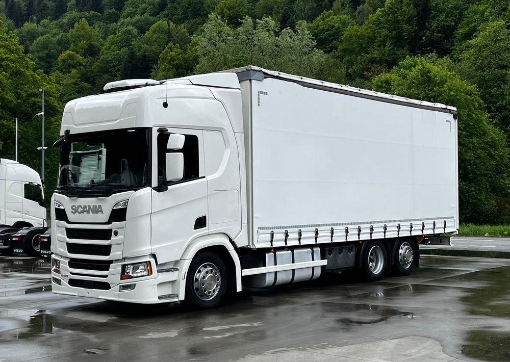Scania R410 // 2018 Rok 6x2 // Retarder // Automat // Led // Navi // 77 // - Caminhão com lona: foto 1 Scania R410 // 2018 Rok 6x2 // Retarder // Automat // Led // Navi // 77 // - Caminhão com lona: foto 1