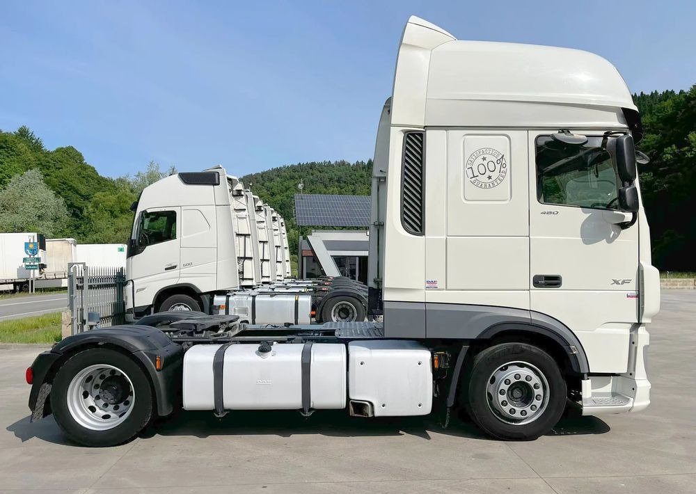 DAF XF 106.480 // Mega // 2019 Rok // SSC // Duże zbiorniki // Radary // Serwis // - Tractor: foto 4 DAF XF 106.480 // Mega // 2019 Rok // SSC // Duże zbiorniki // Radary // Serwis // - Tractor: foto 4