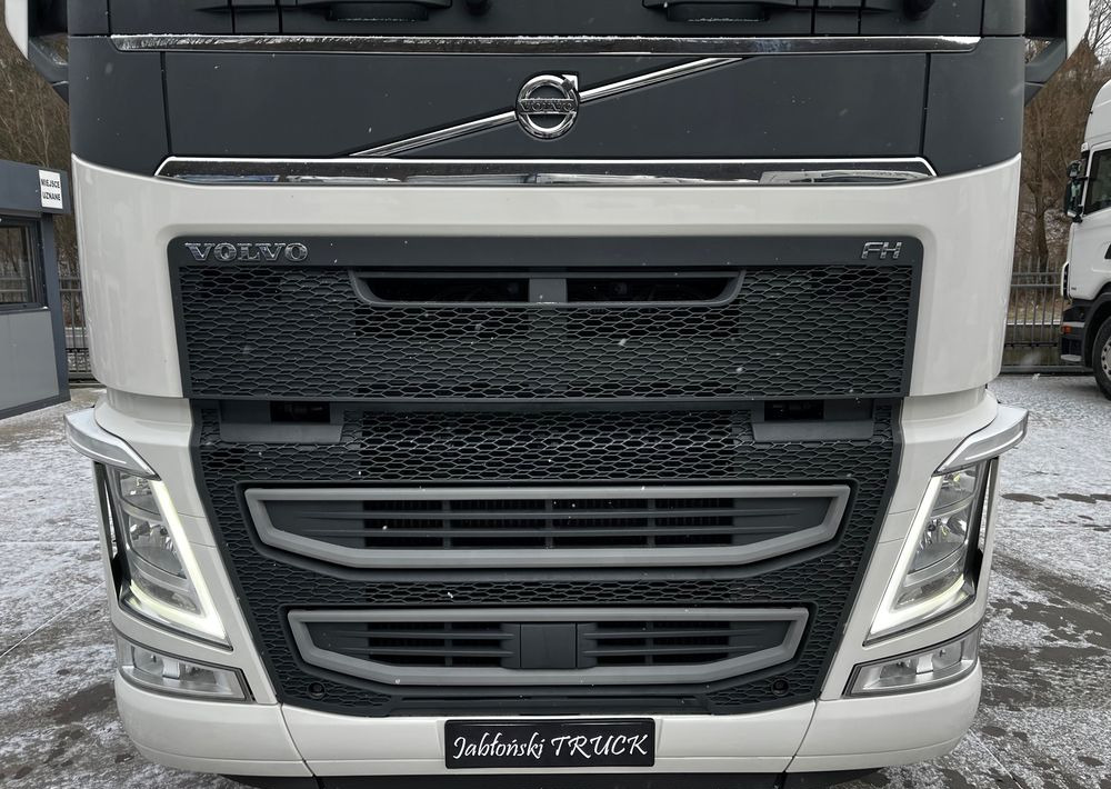 Volvo FH 460 // Niski przebieg // ACC // Hydraulika // Jak nowy ! - Tractor: foto 5 Volvo FH 460 // Niski przebieg // ACC // Hydraulika // Jak nowy ! - Tractor: foto 5