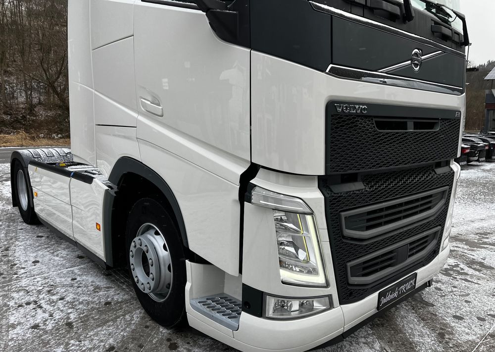 Volvo FH 460 // Niski przebieg // ACC // Hydraulika // Jak nowy ! - Tractor: foto 4 Volvo FH 460 // Niski przebieg // ACC // Hydraulika // Jak nowy ! - Tractor: foto 4