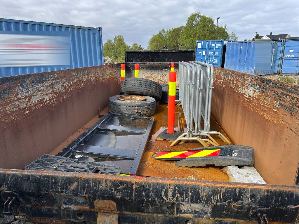 Annet Krokcontainer Hook lift container 15m3 - Contentor ampliroll: foto 4 Annet Krokcontainer Hook lift container 15m3 - Contentor ampliroll: foto 4