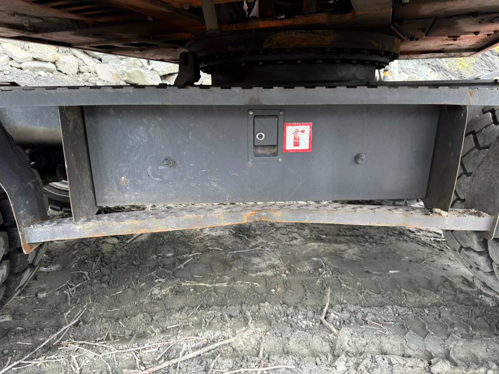 Doosan 140 W - Escavadeira de rodas: foto 5 Doosan 140 W - Escavadeira de rodas: foto 5