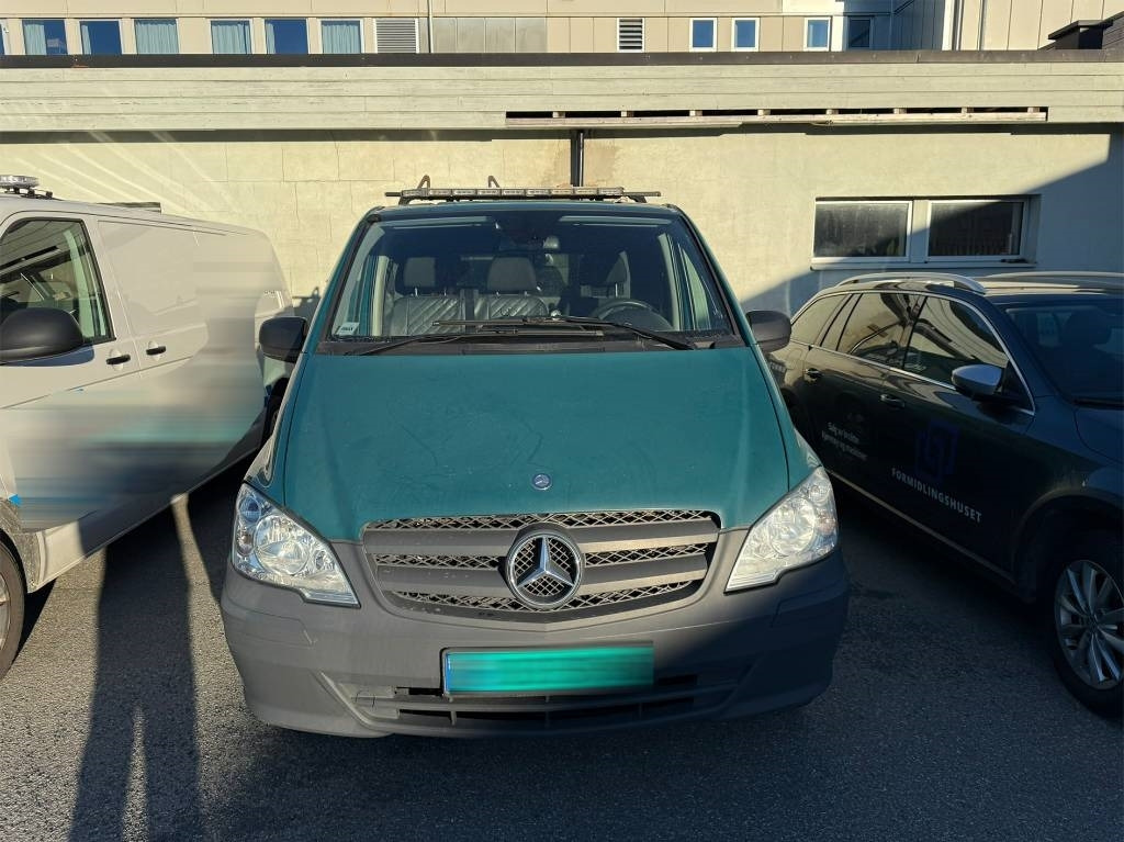 Mercedes-Benz Vito 116 CDI 4x4 - Furgão compacto: foto 2 Mercedes-Benz Vito 116 CDI 4x4 - Furgão compacto: foto 2