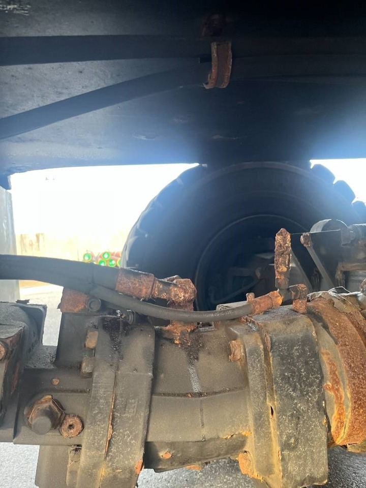 Locação de  Sennebogen 6180 HDSL Sennebogen 6180 HDSL: foto 17